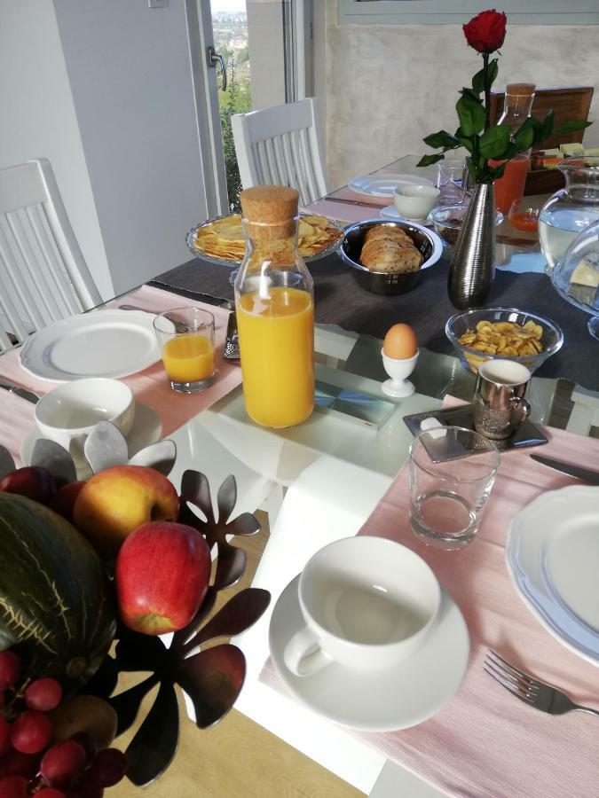 Chambres D'Hotes Luxe Et Serenite Theize Eksteriør billede
